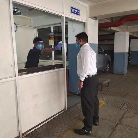 מלון היידראבד Hampshire Plaza מראה חיצוני תמונה