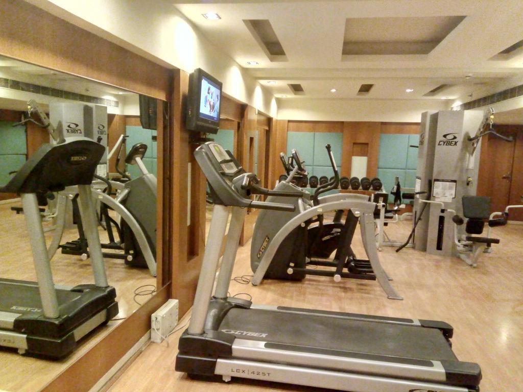 מלון היידראבד Hampshire Plaza מראה חיצוני תמונה