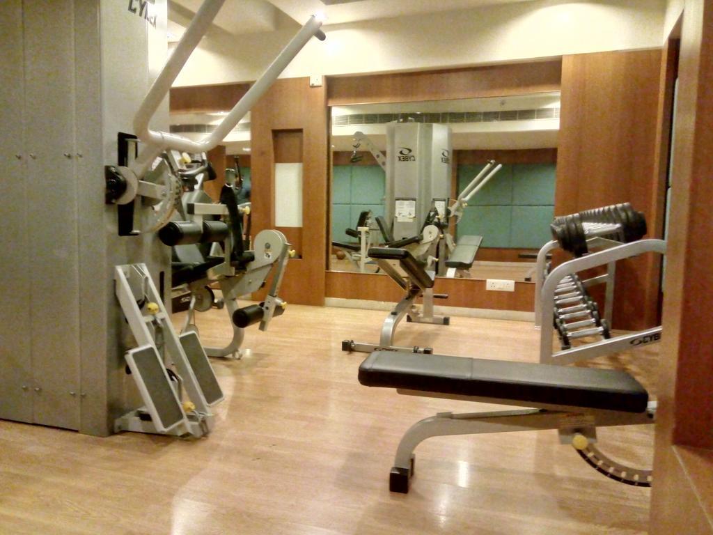 מלון היידראבד Hampshire Plaza מראה חיצוני תמונה