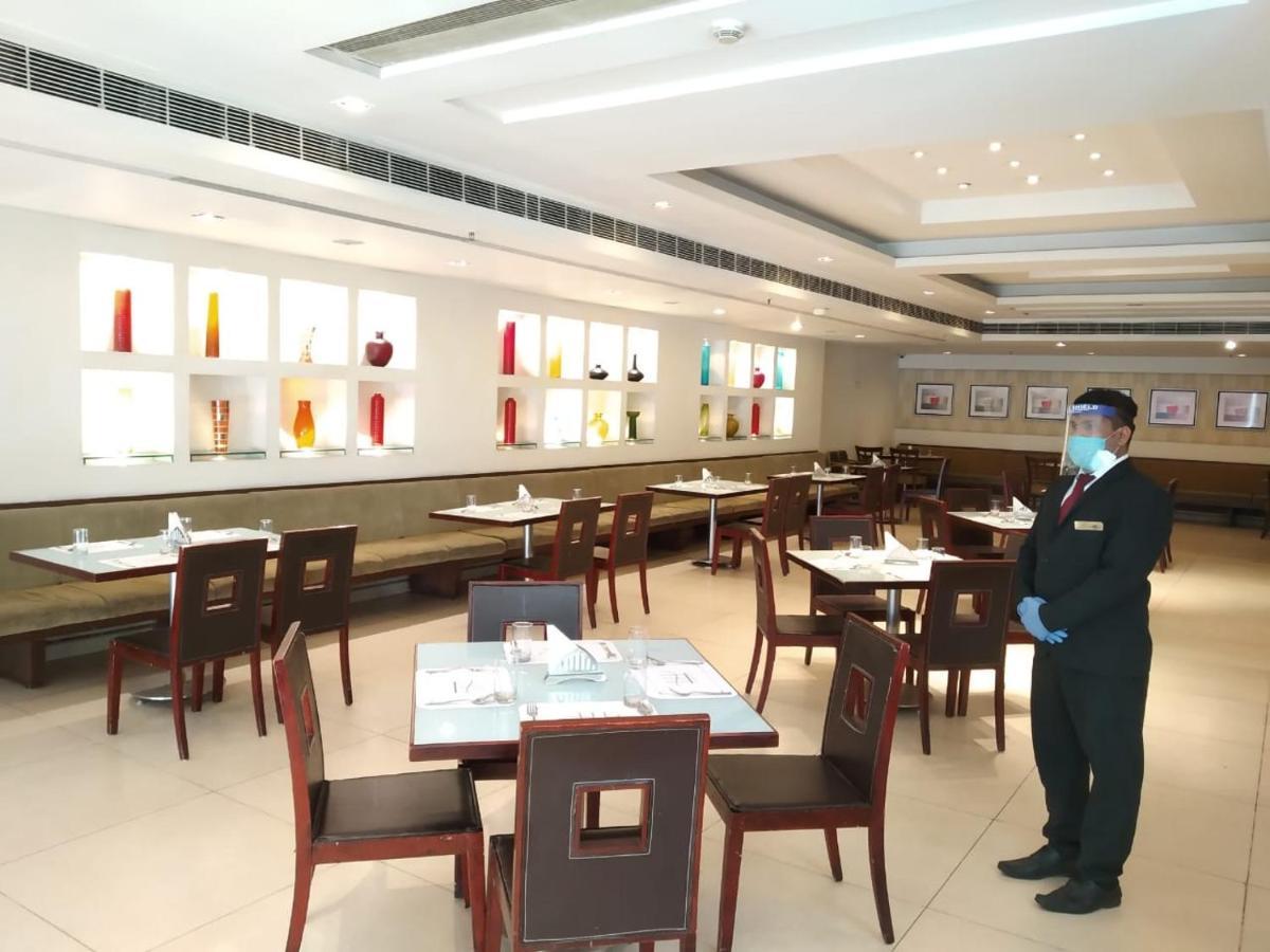 מלון היידראבד Hampshire Plaza מראה חיצוני תמונה